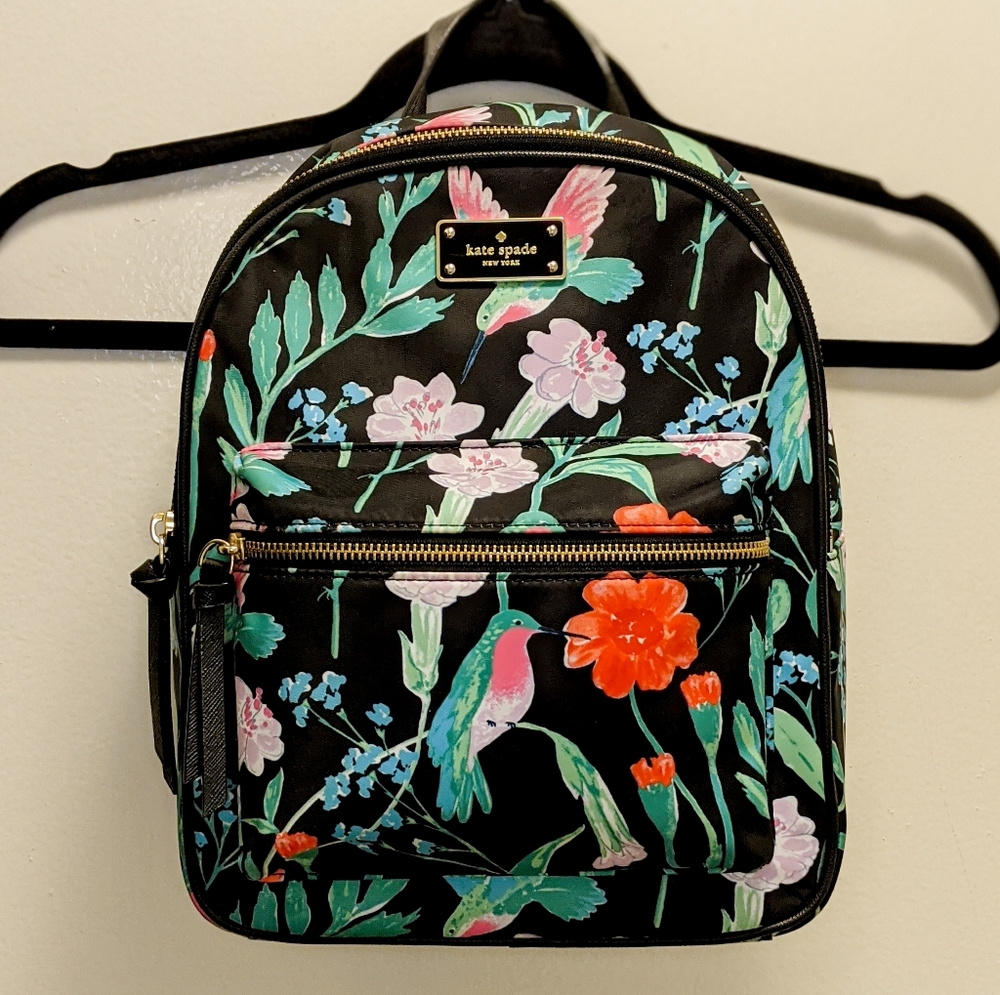 Kate Spade ♠️ EUC Hummingbird Floral Backpack / Jardin print
